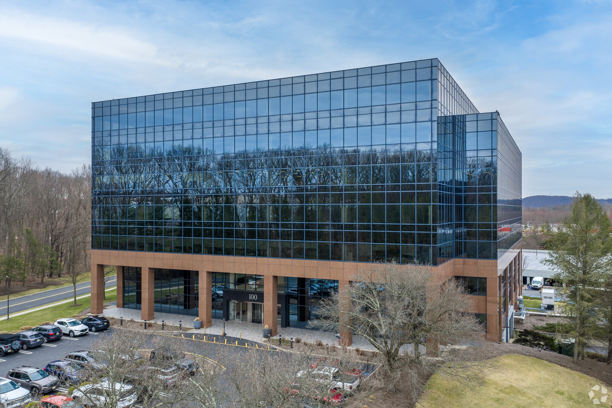 100 Enterprise Dr, Rockaway, NJ for lease Primary Photo- Image 1 of 33