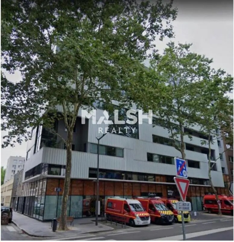 Office in Lyon for lease Building Photo- Image 1 of 25