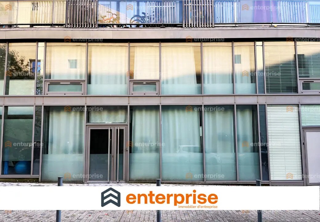 Office in Lille for lease Building Photo- Image 1 of 9