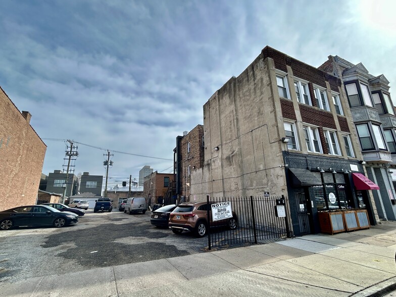 3453 S Prairie Ave, Chicago, IL for lease - Building Photo - Image 2 of 21