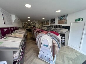 14 High St, Wimborne à louer Photo intérieure- Image 1 de 10