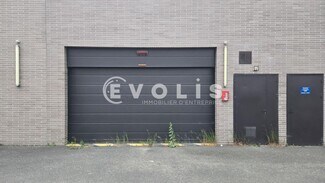 Plus de détails pour Local d'activités à louer