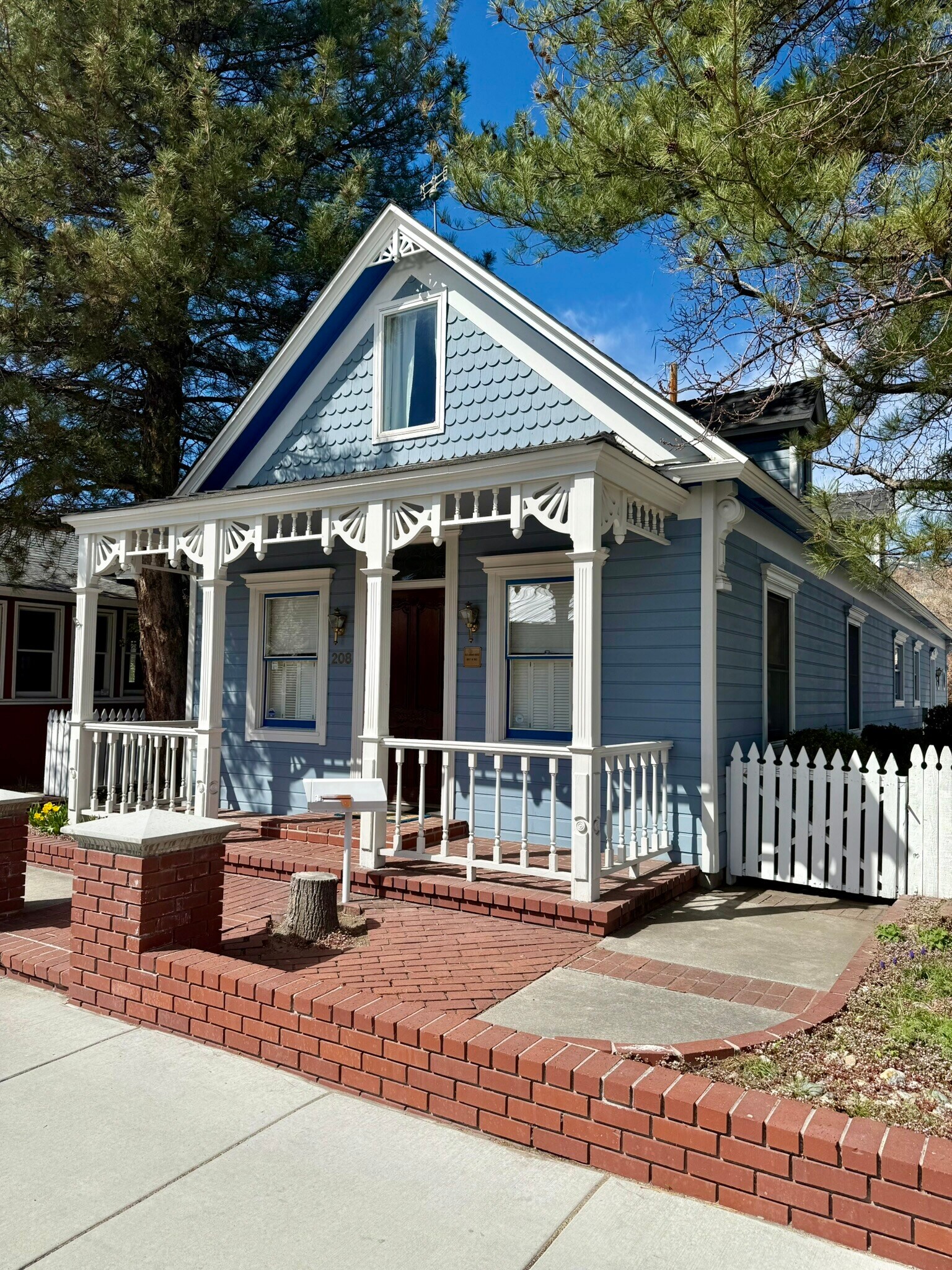 208 N Curry St, Carson City, NV à vendre Photo principale- Image 1 de 13