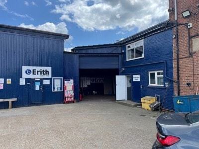 Manor Rd, Erith for lease - Building Photo - Image 2 of 2