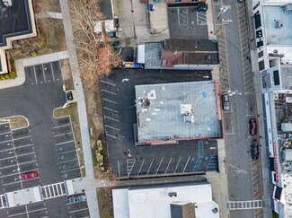 Plus de détails pour 24 Railroad Ave, Patchogue, NY - Bureau à vendre