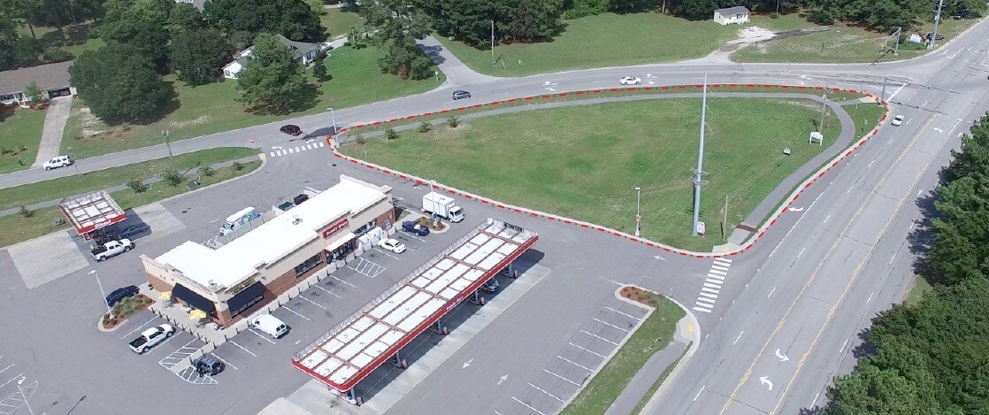 901 W B Mclean Dr, Cape Carteret, NC à vendre Photo principale- Image 1 de 4