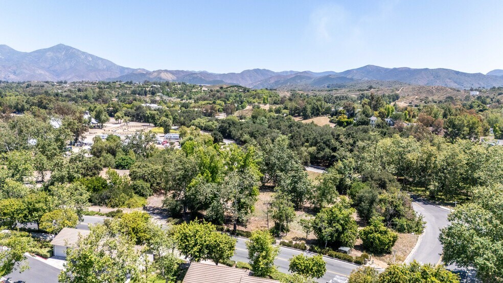 23472 Vista del Verde, Coto de Caza, CA à vendre - Photo du bâtiment - Image 2 de 9