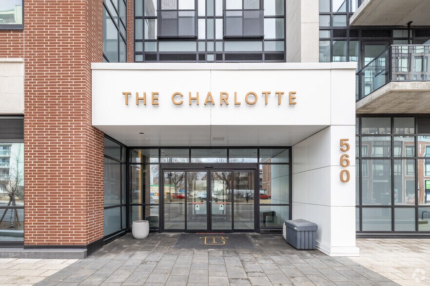 560 Rideau St, Ottawa, ON à louer - Photo du bâtiment - Image 3 de 3