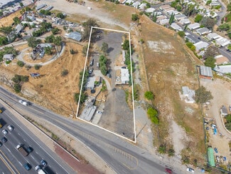 Plus de détails pour 2981 S La Cadena Dr, Colton, CA - Terrain à vendre