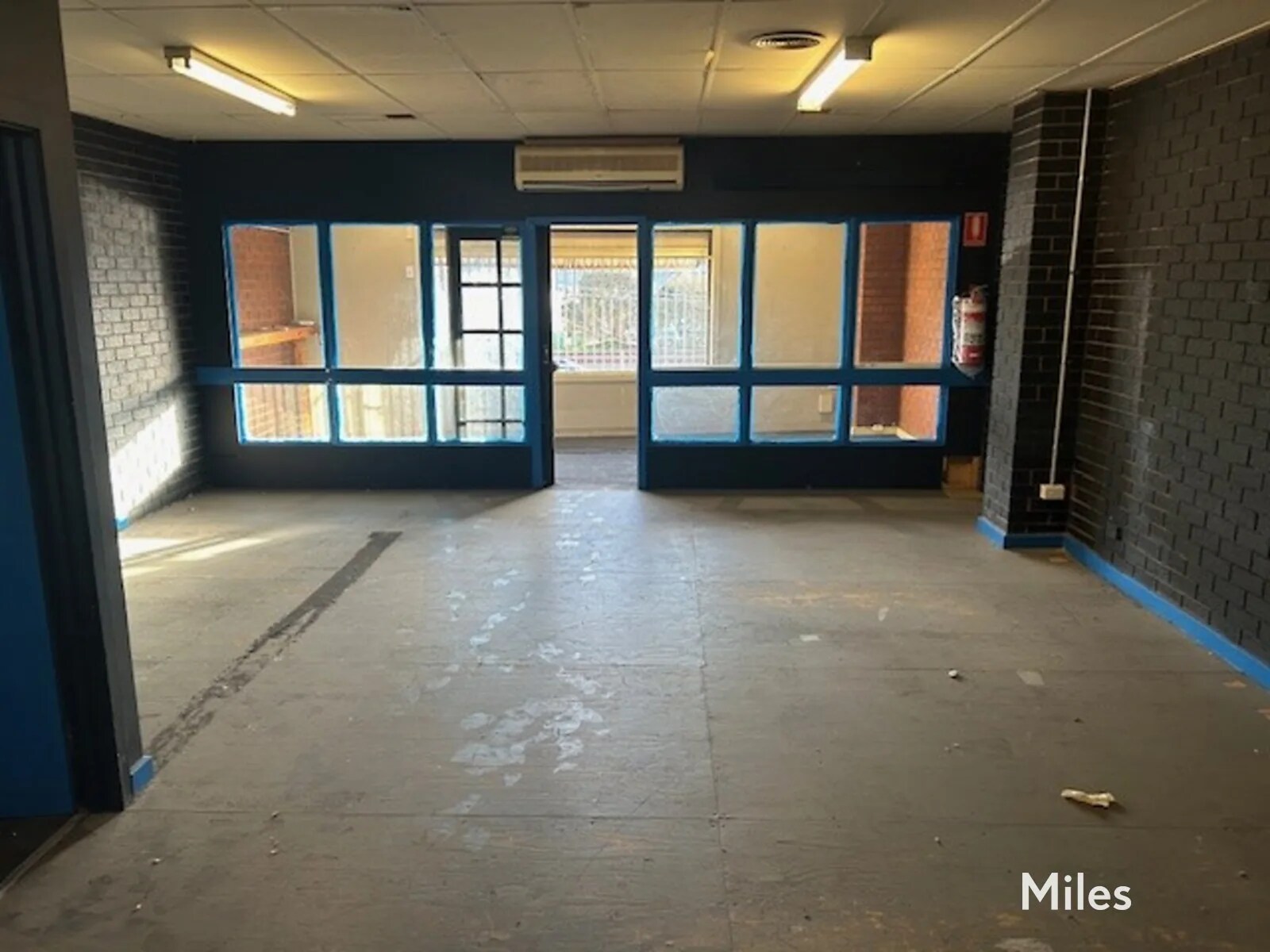 214-216 Station St, Thomastown for lease Interior Photo- Image 1 of 4