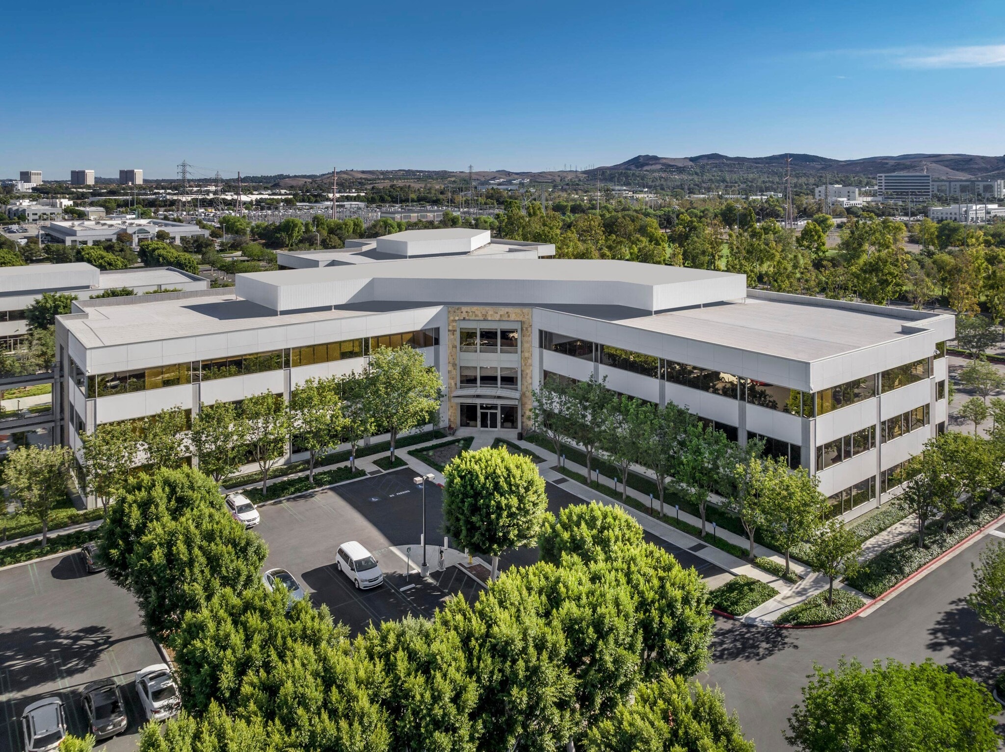 15545 Sand Canyon Ave, Irvine, CA for lease Primary Photo- Image 1 of 15