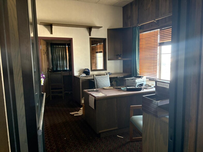 733 S Main St, Blanding, UT for sale - Building Photo - Image 3 of 4