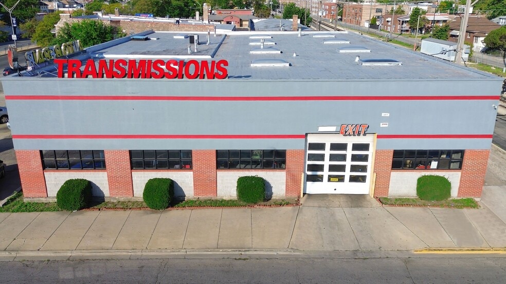 5000 W Cermak Rd, Cicero, IL for sale - Building Photo - Image 3 of 60