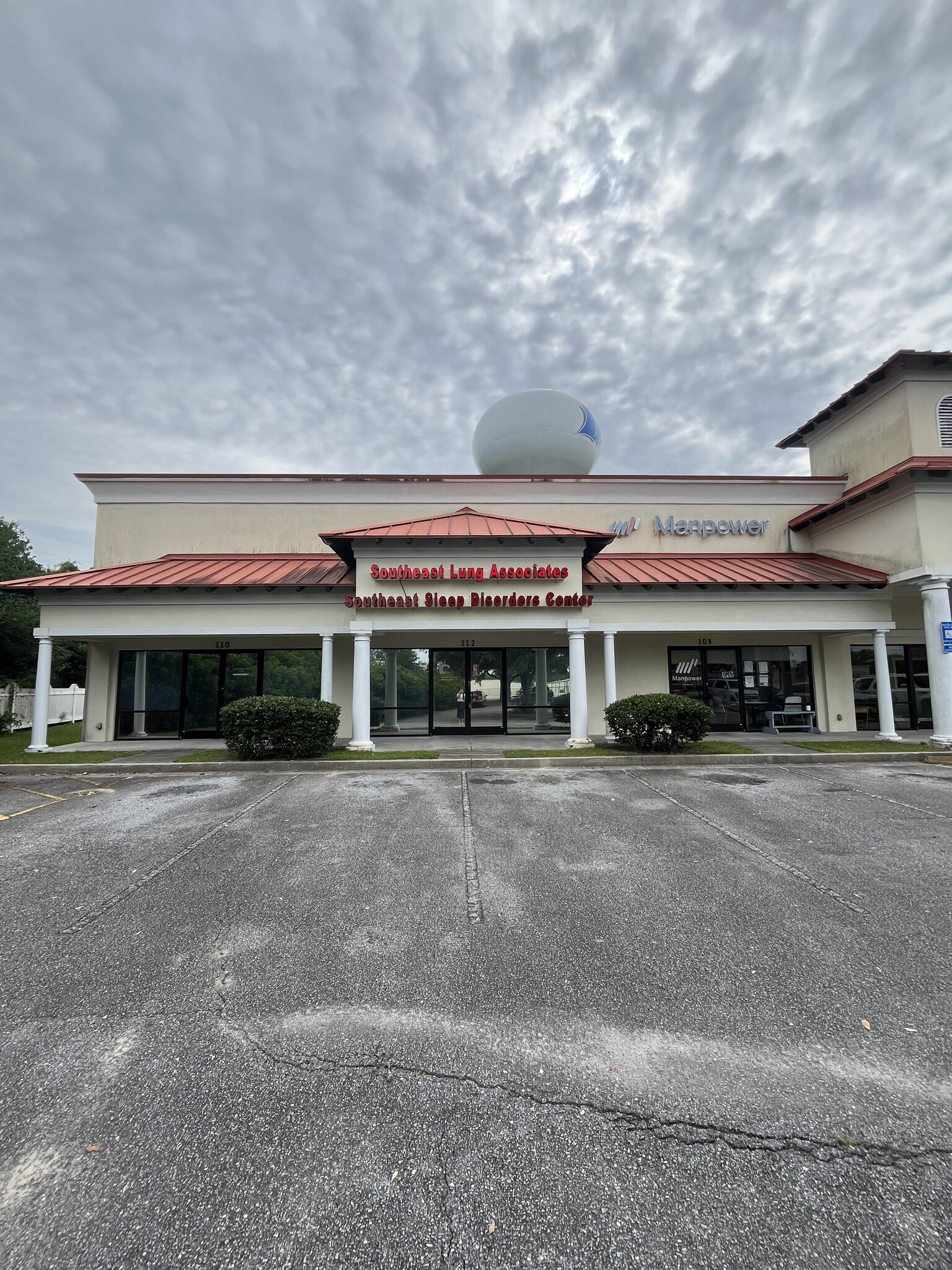 122 Scranton Connector, Brunswick, GA for lease Building Photo- Image 1 of 7