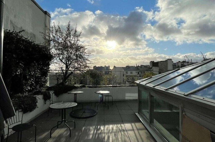 65 Rue De Dunkerque, Paris for lease - Building Photo - Image 3 of 15