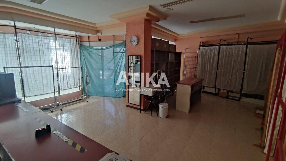 Commerce de détail dans Ontinyent à vendre - Photo du bâtiment - Image 2 de 6