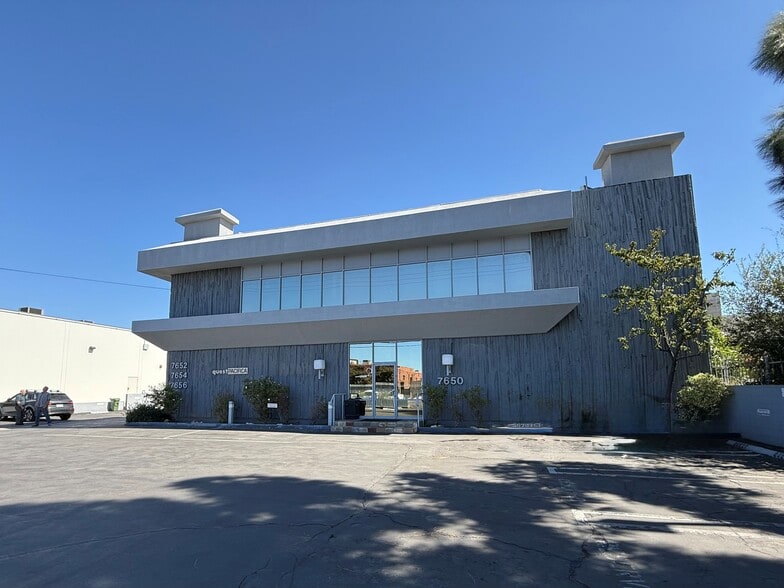 7650 Haskell Ave, Van Nuys, CA for lease - Building Photo - Image 1 of 1