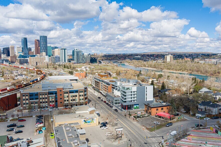 1012 9 Av SE, Calgary, AB à louer - Photo du bâtiment - Image 2 de 2