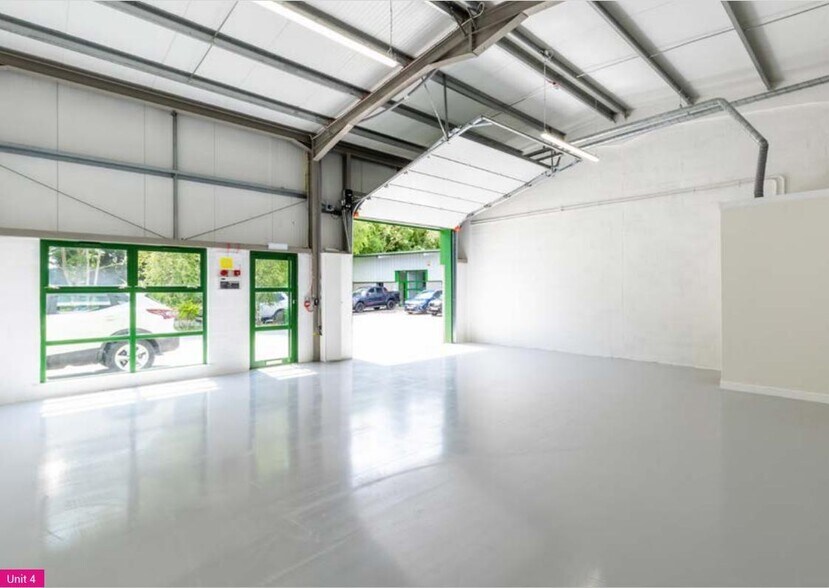 1-8 Station Rd, Aberdeen à louer - Photo du bâtiment - Image 2 de 21