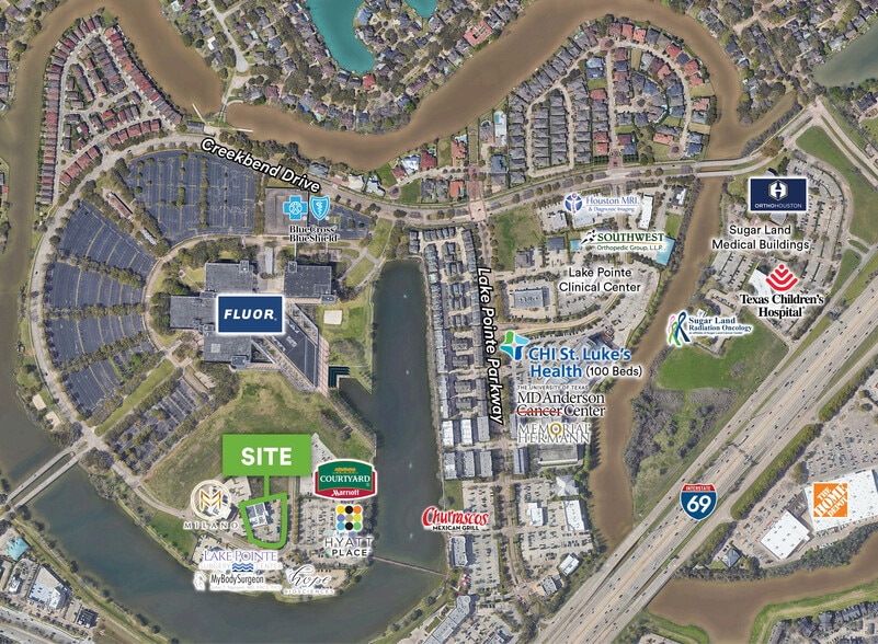 16701 Creek Bend Dr, Sugar Land, TX à louer - Photo du bâtiment - Image 2 de 14