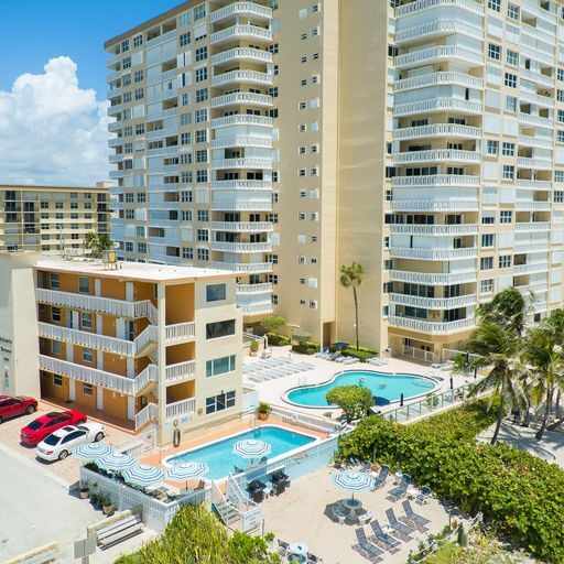 3401 NE 10th St, Pompano Beach, FL à vendre - Photo du bâtiment - Image 3 de 108