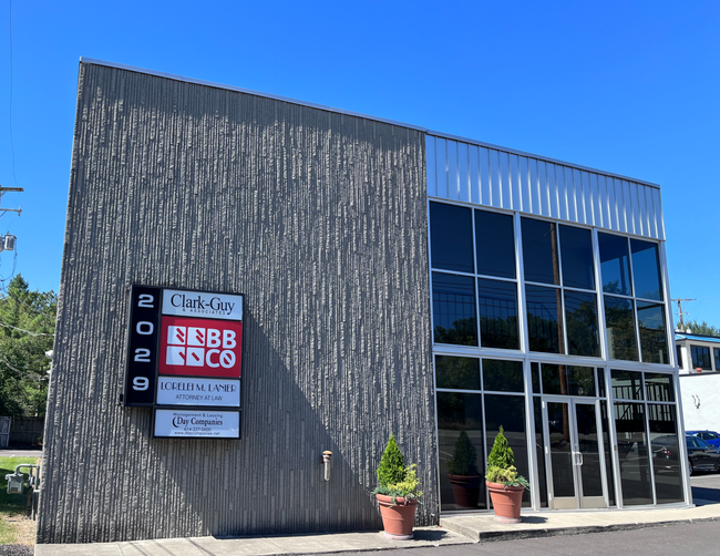 Plus de détails pour 2029 Riverside Dr, Columbus, OH - Bureau à louer