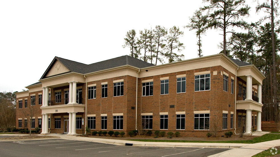 194 Finley Golf Course Rd, Chapel Hill, NC for sale - Primary Photo - Image 1 of 1