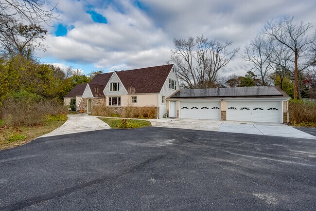 Plus de détails pour 1662 Route 206, Southampton, NJ - Spécialité à vendre