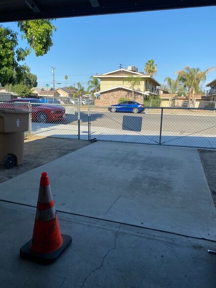 506 Eye St, Bakersfield, CA à vendre - Photo du bâtiment - Image 3 de 15