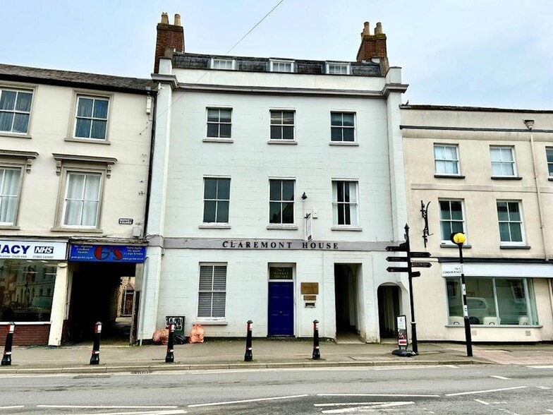 1 Market Sq, Bicester for lease - Building Photo - Image 2 of 30