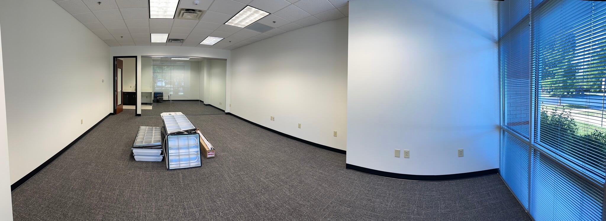 370 Mallory Station Rd, Franklin, TN for lease Interior Photo- Image 1 of 5