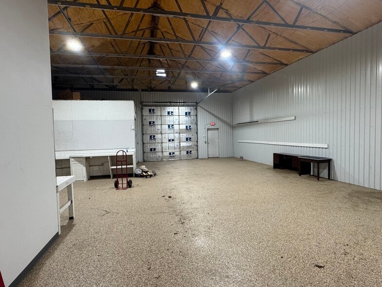 3828 S College Ave, Bryan, TX for lease - Building Photo - Image 3 of 37