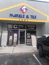 3527 Radio Rd, Naples, FL à louer Photo intérieure- Image 1 de 8