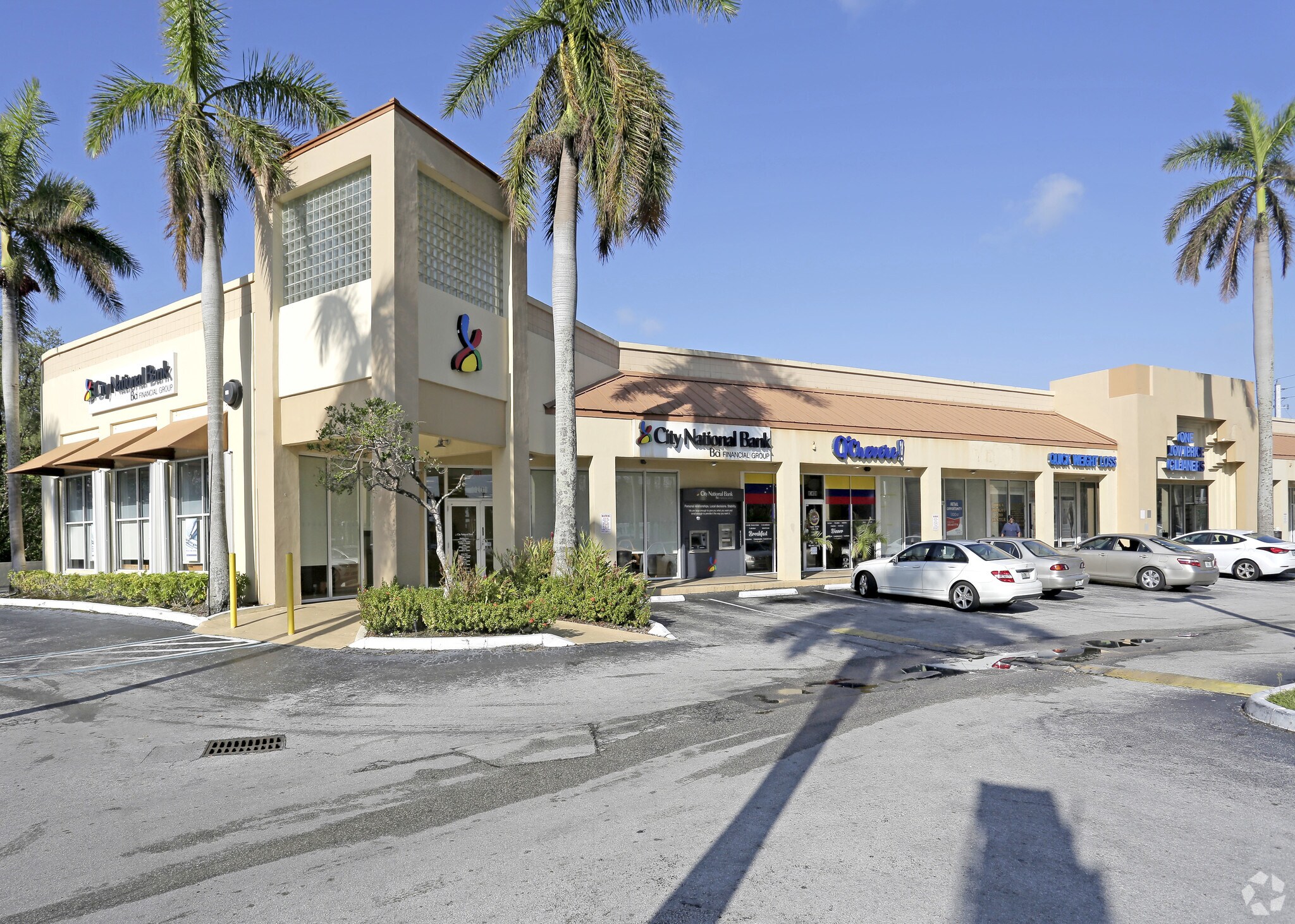 13400-13488 Biscayne Blvd, North Miami, FL à louer Photo principale- Image 1 de 85