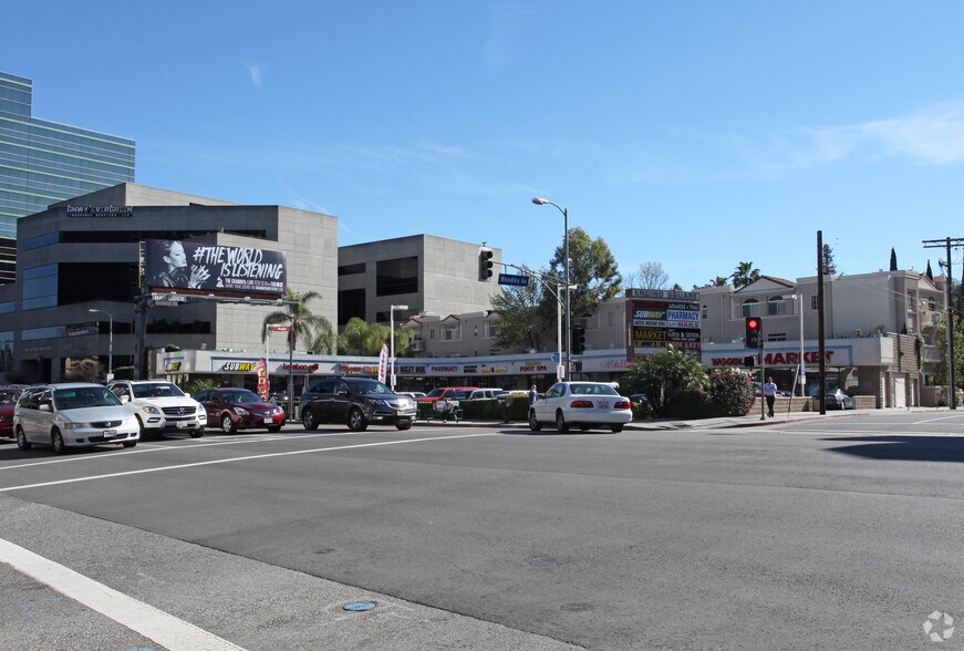 16060 Ventura Blvd, Encino, CA à vendre - Photo du bâtiment - Image 3 de 3