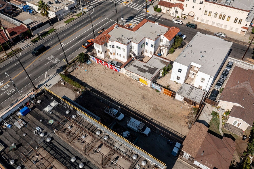 5710 S Figueroa St, Los Angeles, CA for sale - Building Photo - Image 2 of 19