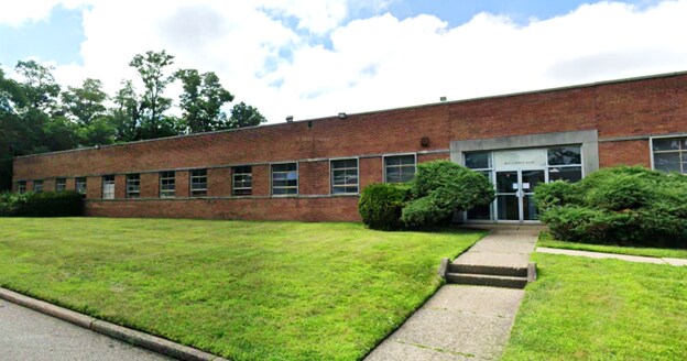 30 Industrial Ave, Mahwah, NJ à vendre Photo du bâtiment- Image 1 de 11