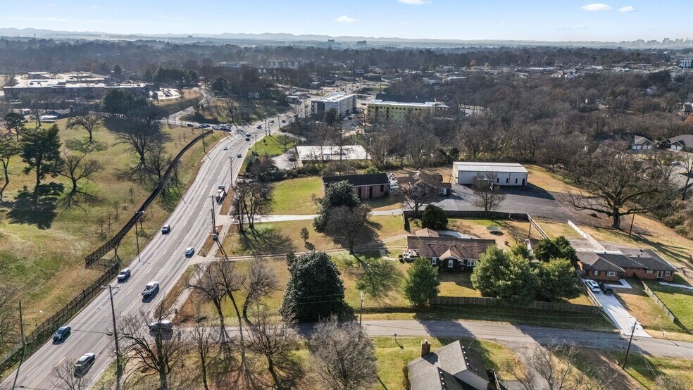 2918 Lebanon Pike, Nashville, TN à vendre - Photo du bâtiment - Image 3 de 4