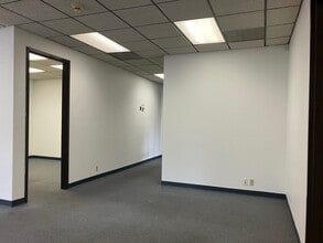 3350 Scott Blvd, Santa Clara, CA for lease Interior Photo- Image 2 of 4