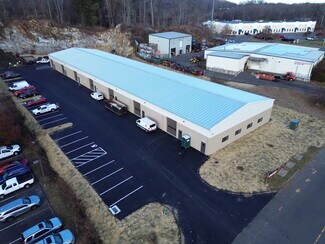 Plus de détails pour 18 Francis J Clarke Cir, Bethel, Ct, Bethel, CT - Industriel à louer