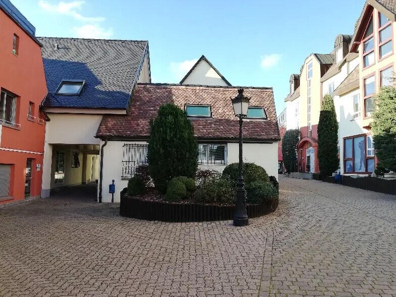 335 Avenue De Colmar, Strasbourg à louer - Photo du bâtiment - Image 2 de 28