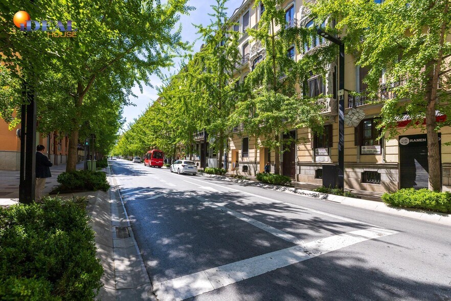 Calle Gran Vía de Colón, 42, Granada, Granada for sale - Building Photo - Image 3 of 27