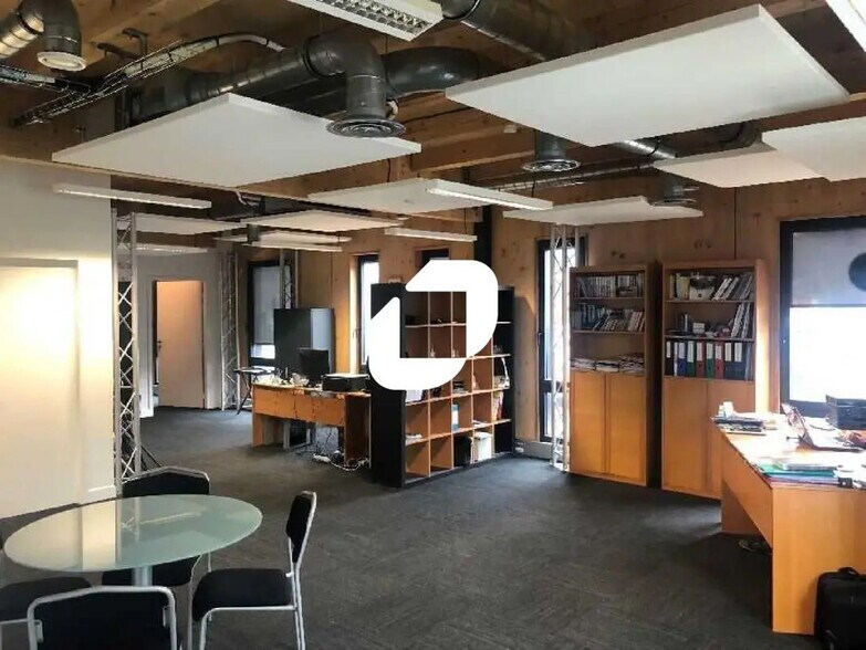 Bureau dans Wambrechies à louer - Photo intérieure - Image 2 de 5