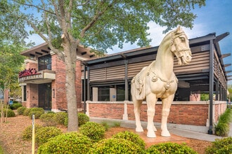 1600-1636 Palmetto Grande Dr, Mount Pleasant, SC for lease Building Photo- Image 1 of 1