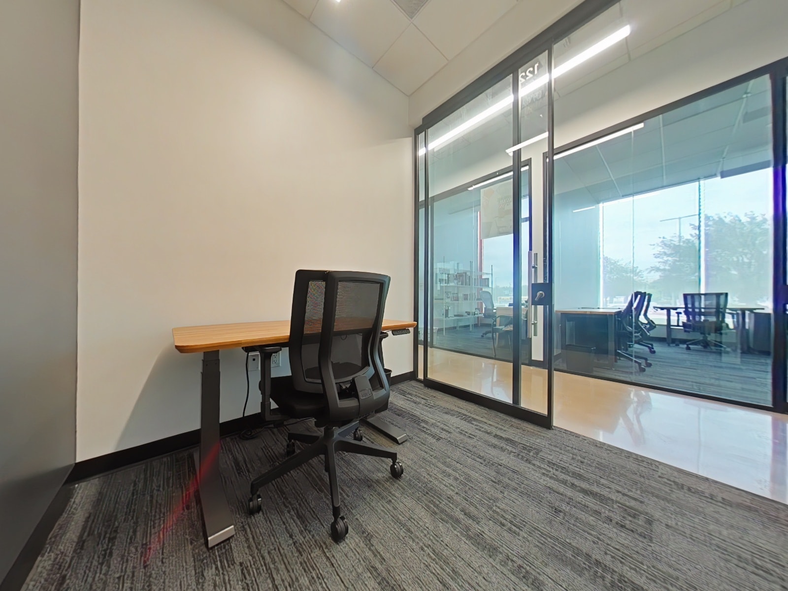 7701 Lemmon Ave, Dallas, TX for lease Interior Photo- Image 1 of 2