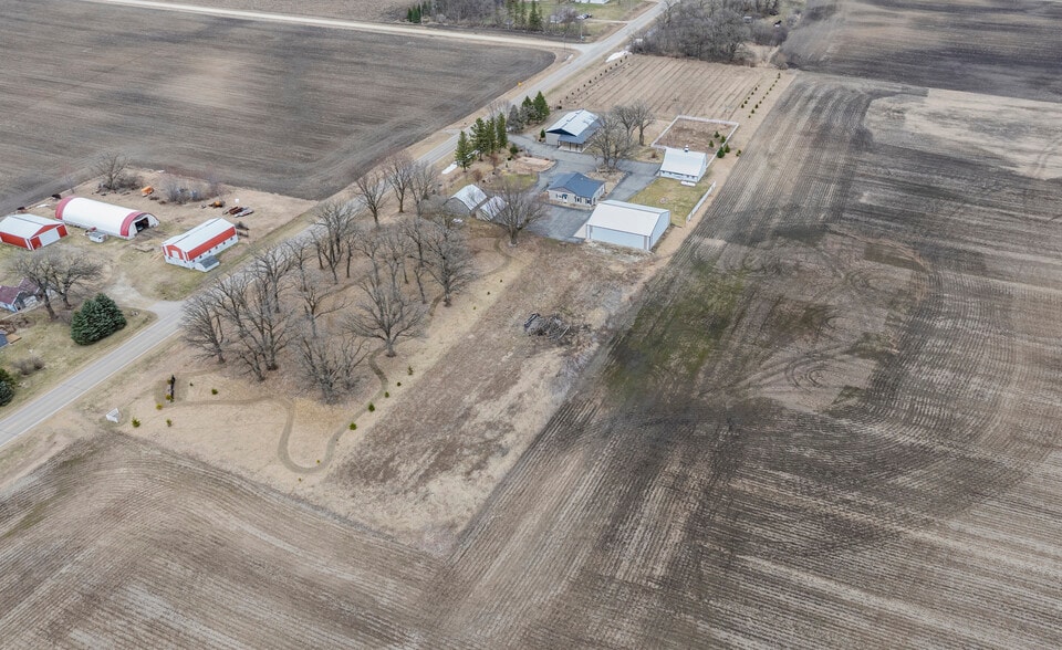 90917 240th St, Austin, MN for sale - Aerial - Image 2 of 57