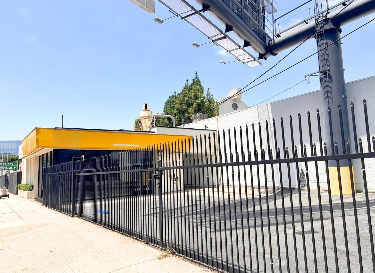 11151 W Olympic Blvd, Los Angeles, CA for lease Interior Photo- Image 1 of 13