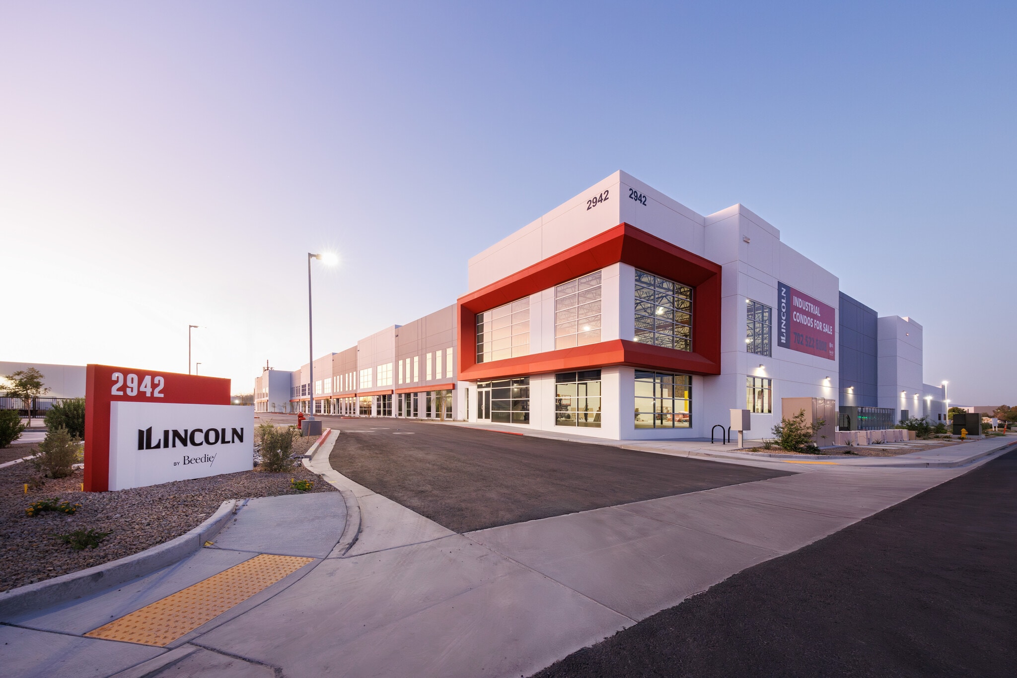 2942 Lincoln Rd, Las Vegas, NV for lease Building Photo- Image 1 of 4