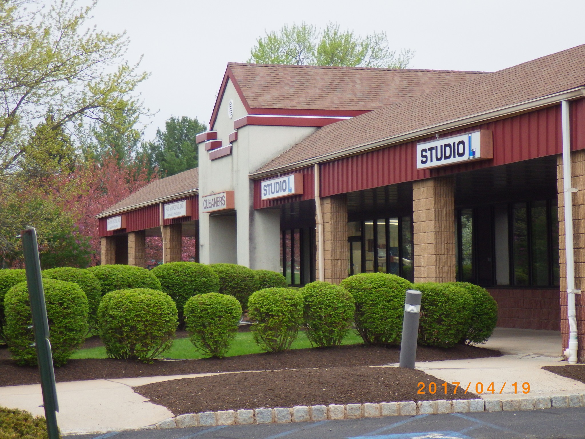 59 Reading Rd, Flemington, NJ for lease Building Photo- Image 1 of 5