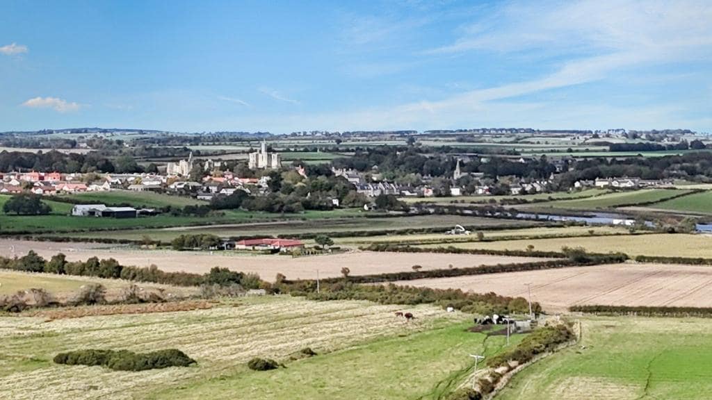 43 Gloster Hl, Amble for sale Primary Photo- Image 1 of 24